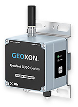 Image of an 8950 Series GeoNet Satellite Data Logger